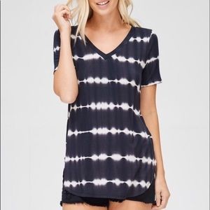 Tie die top; super soft!- NEW